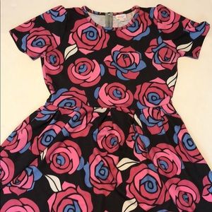 LuLaRoe Amelia